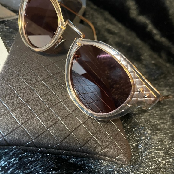 AUTHENTIC BOTTEGA VENETA SUNGLASSES!!! main image 14